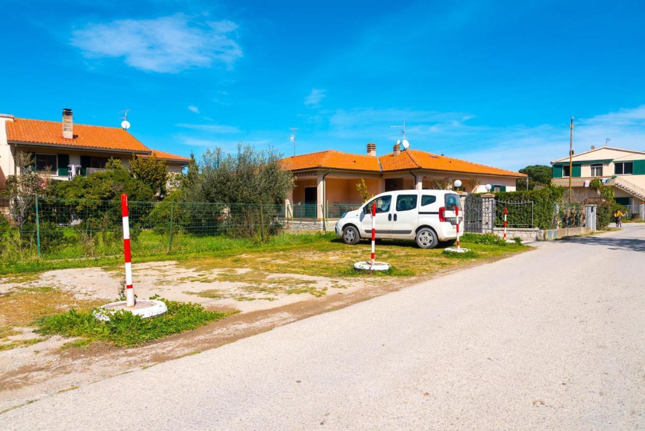 Appartamento Passeggiata Al Mare مارينا دي كامبو المظهر الخارجي الصورة